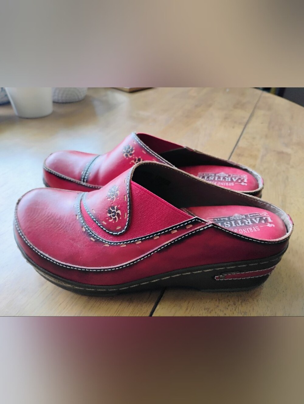 Spring Step L'Artiste Women's Red Leather Chino Clogs - Picture 6 of 9